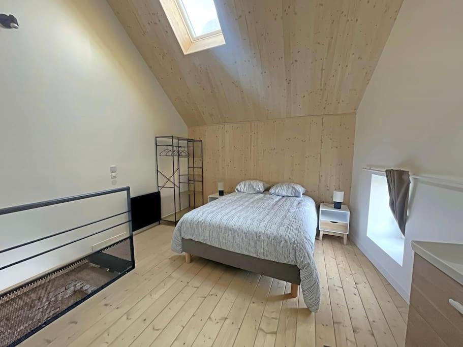 Charmante Maison De Village Viré Eksteriør bilde